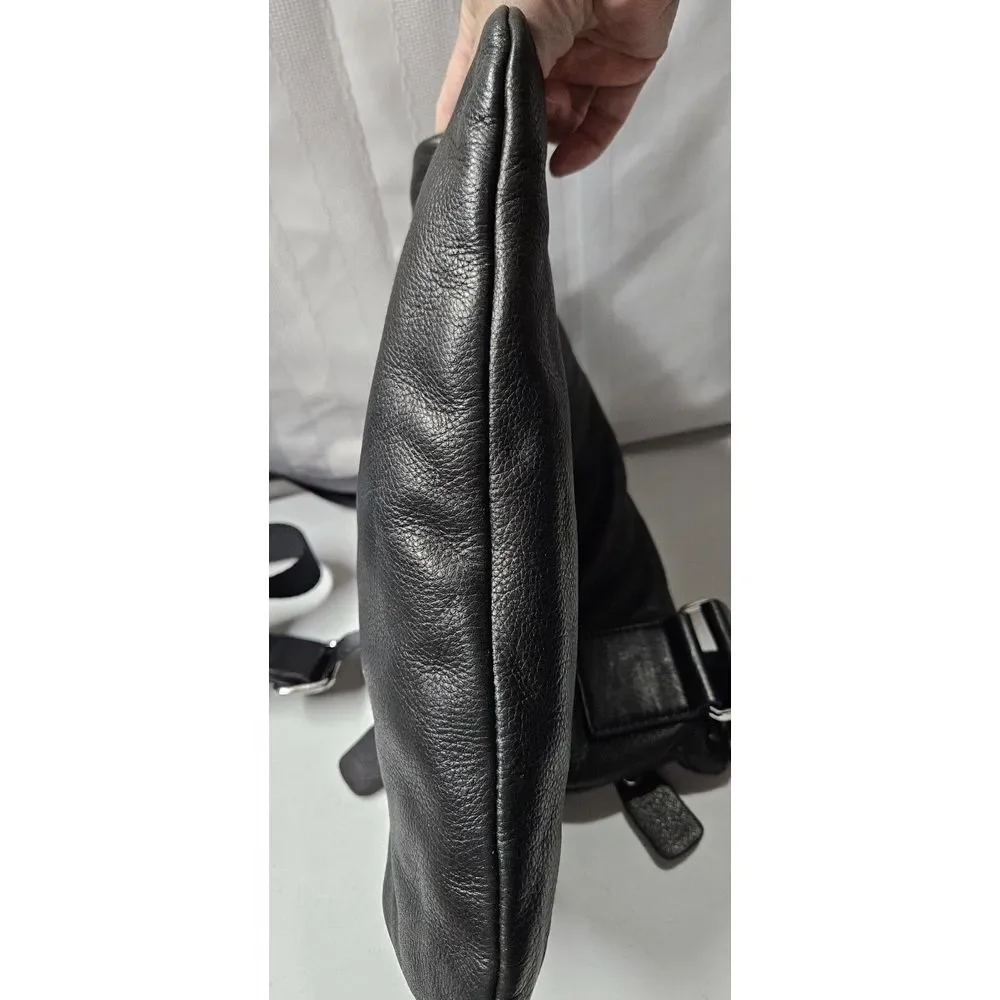 Margot black genuine leather soft soft 3 zipper crossbody messenger bag‎